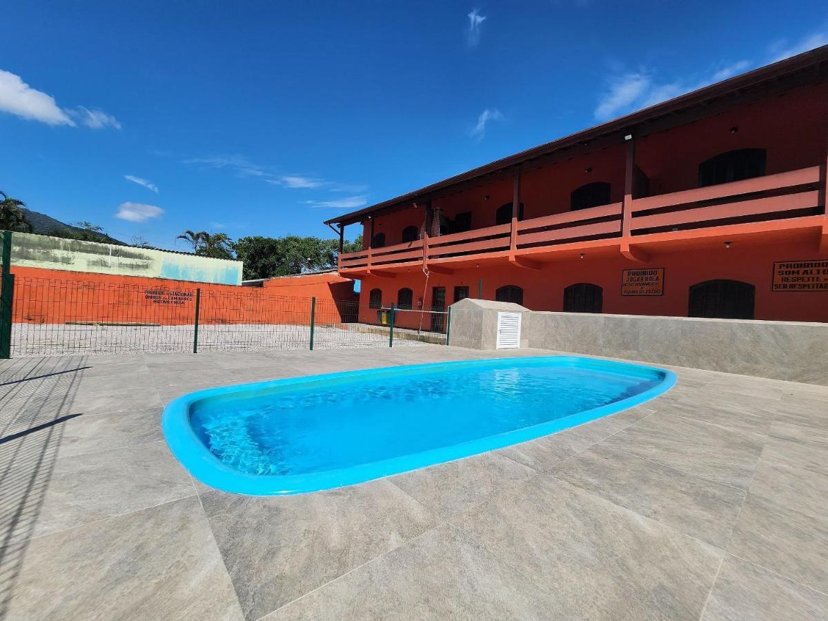 0001.03 - Maranduba - Apto - 2 Dormitorio - 8 Pessoas - 2 Quadras Do Mar - Piscina - Wi-Fi Ubatuba Buitenkant foto